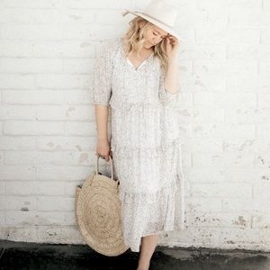 Carly Jean Los Angeles Kelsey Chiffon Tiered Dress.